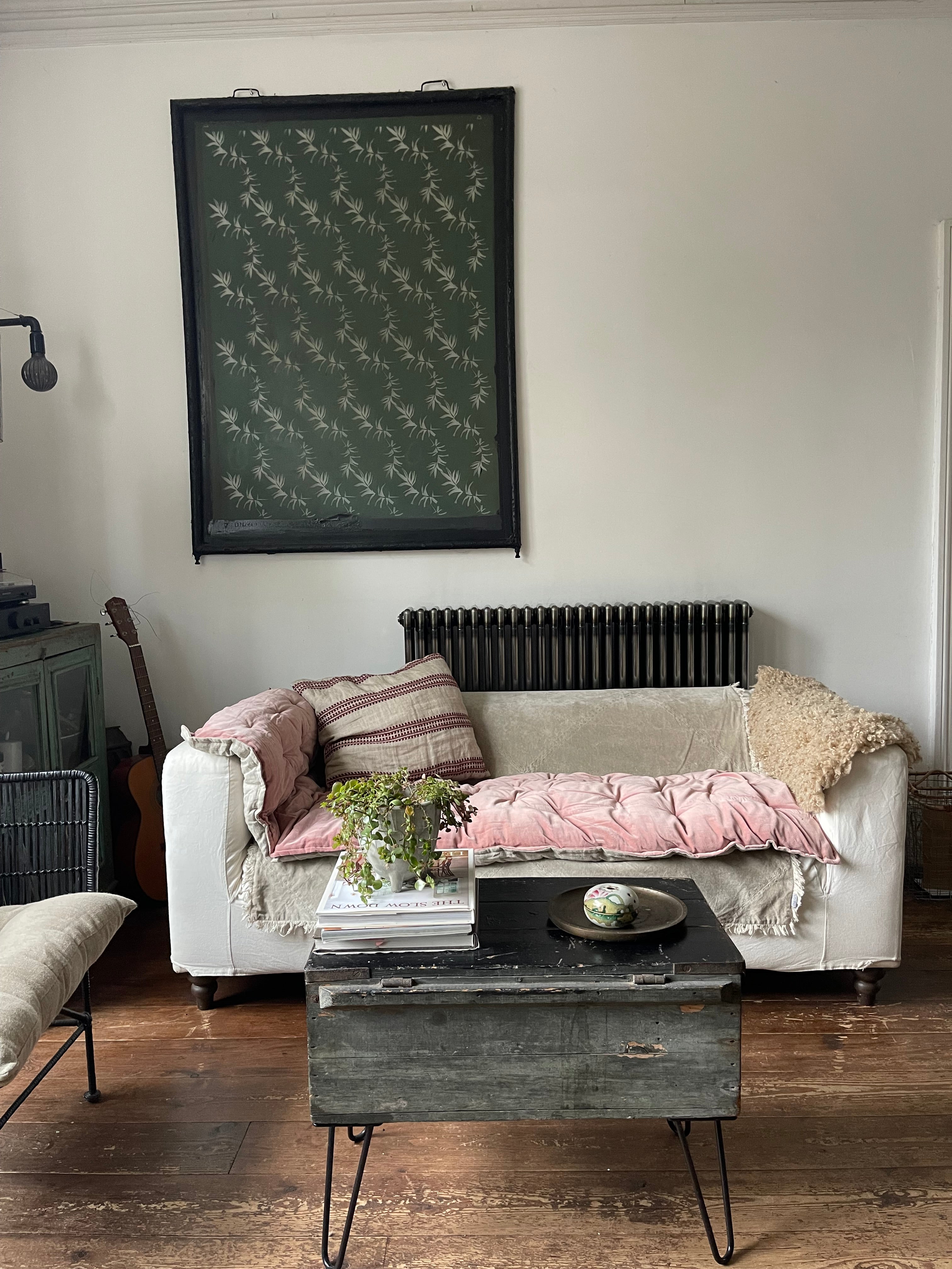 Maitri: Velvet and Linen mattress - Rose