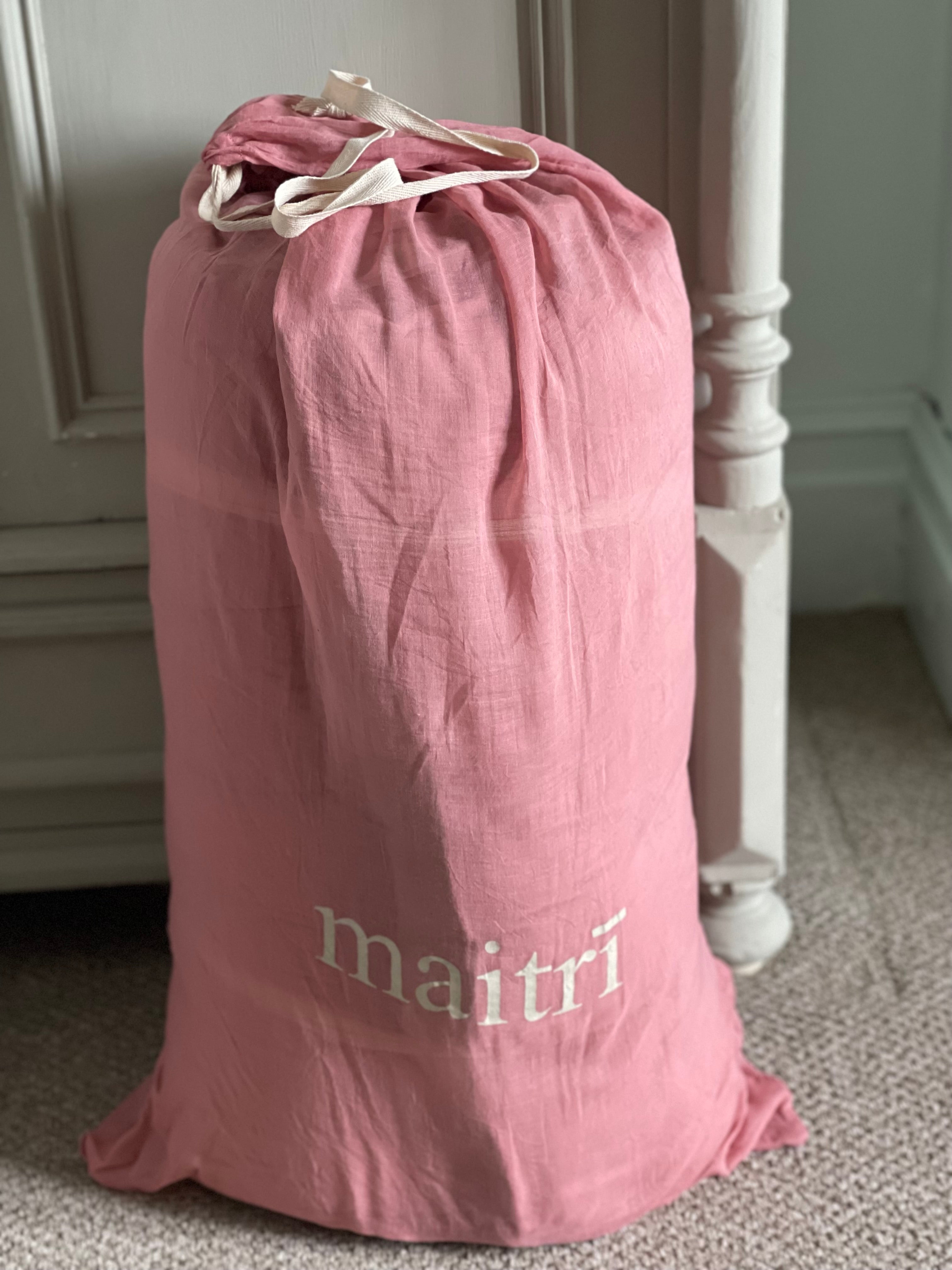 Maitri: Velvet and Linen mattress - Rose