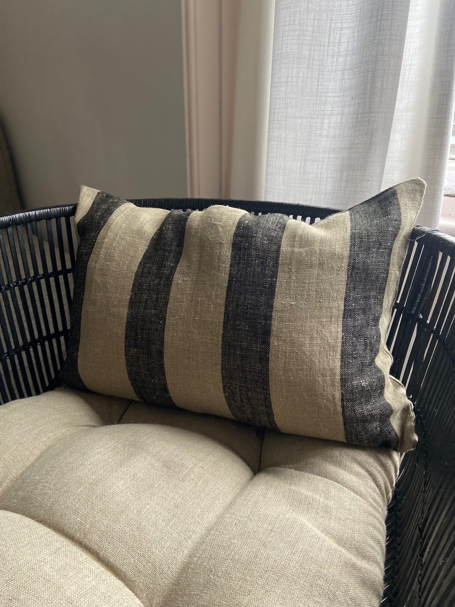 Lyla Cushion cover, Natural/black